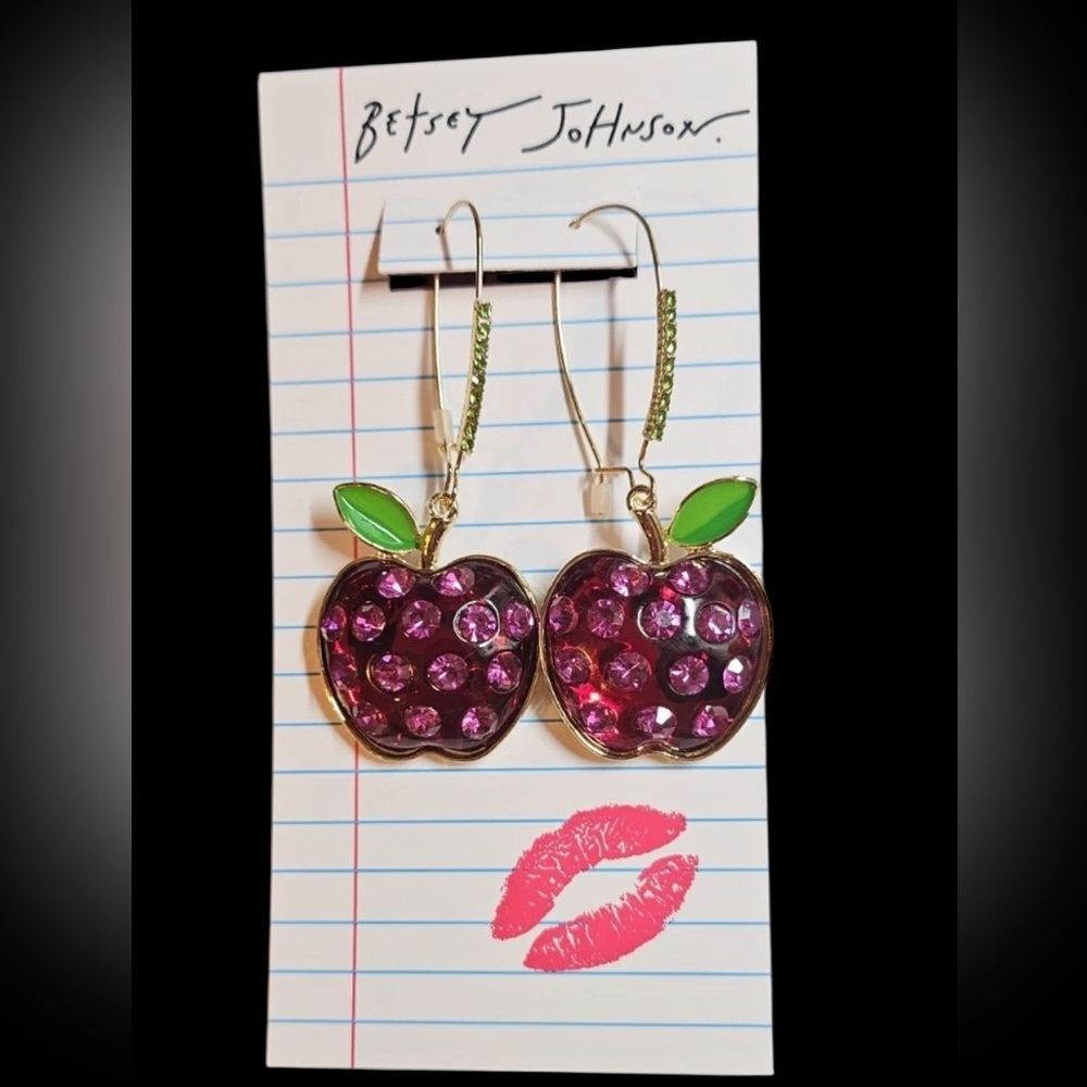 BETSEY JOHNSON 2025 Vibrant Pink w/ Leaf Crystal-Studded Apple Earrings NEW NWT